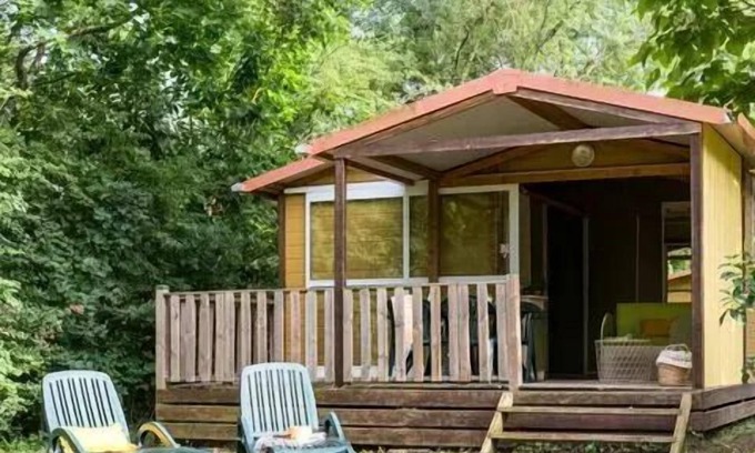 Privas Ski Chalet | Camping Sandaya Les Jardins De Privas **** - Chalet for 5 People