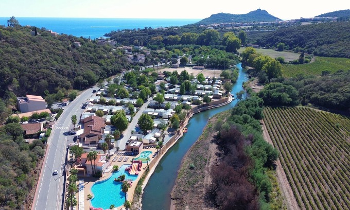 Saint-Raphael RV Rental | Camping Tikayan La Vallée du Paradis