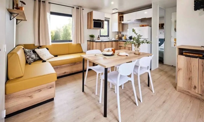 Mimizan House | Camping Ushuaïa Villages La Maïade * - New 2025! Mobil home Premium+ 6/8 pers. 35 m2 - Air conditioning - 3 bedrooms - Beautiful terrace 6 to 8 people - 6 pers. inc