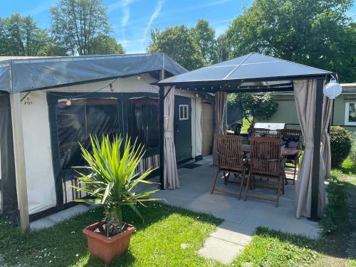 Freiburg im Breisgau Other | Campingwohnung am Silbersee in Freiburg