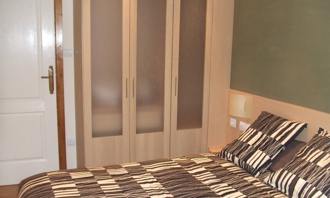 Campomanes Cottage | Campomanes: Country Cottage/Gite - Lena