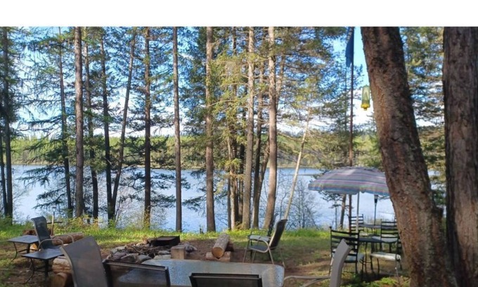 Olney RV Rental | Campsite #3 with Lake Access