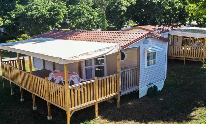 Foix House | Campsite DU LAC * - cottage 3 bedrooms 6 people