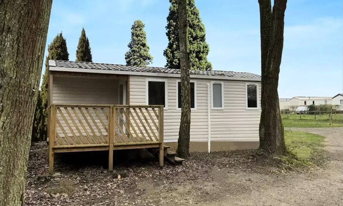 Saint-Leu-dEsserent House | Campsite Le Pré des Moines * - Mobile home ESTRAGON + 3 bedrooms 2 to 8 people - 2 pers. included in the tariff
