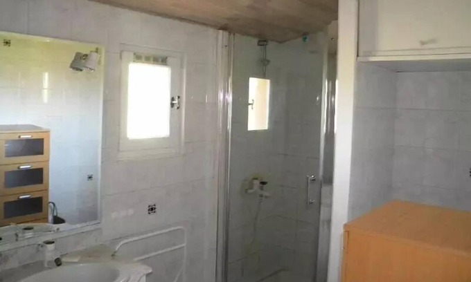 Fumel Villa | Campsite Les Catalpas * - Cottage 2 CH air conditioning 7 people