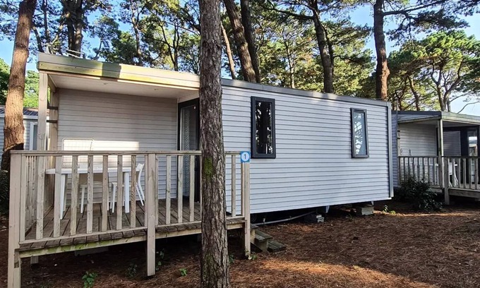 Paimboeuf House | Campsite Ushuaia Villages the Estuary * - Mobil home Classic - 25m2 - 2 bedrooms - semi-covered terrace side 4 people