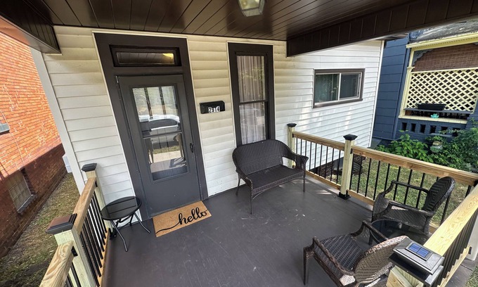 Racine House | Campus Cove on College Hill