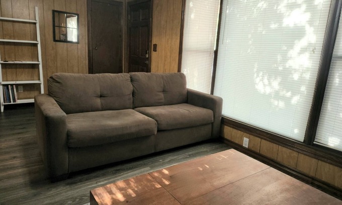 Norman House | Campus Visit Getaway Home - Walking Distance to OU Campus and Stadium