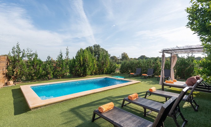 Majorca Villa | CAN MIQUEL PORRO - Spectacular townhouse with private pool and free WiFi.