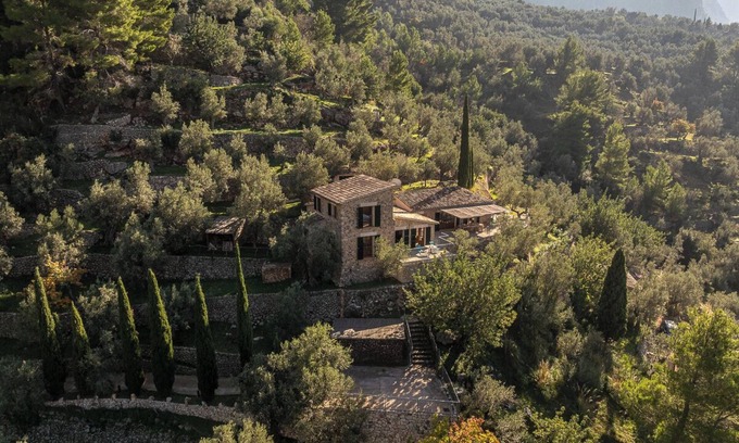 Fornalutx House | Cán Sandy magnificent mountain house with unsurpassed views of the village