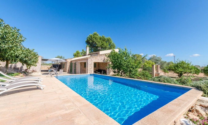 Porreres Villa | CAN SITJAR - Country house with private pool and free Wifi on the outskirts of Porreres