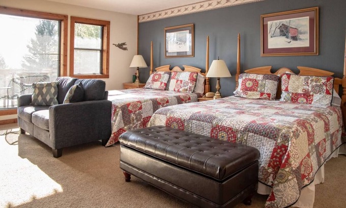 Davis Condo | Canaan Valley 1BR renovated 1BR, family friendly.