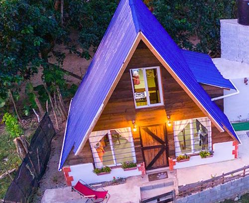 Jarabacoa House | Canada House Queen bed in 2nd floor dbl sofa bed in 1st floor BBQ Private pool, river