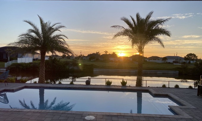 Mariner House | Canal Waterfront house-Pool-Fishing and Game Room