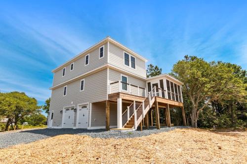 Carova Beach House | Canalfront, water views, wild horses! 4x512, No Bad Days