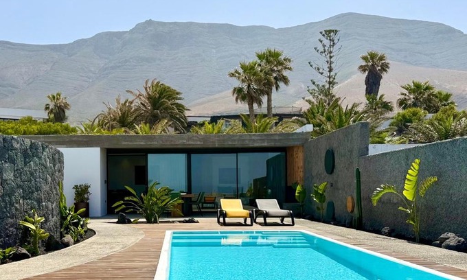 Urbanizacion Famara Villa | Canaryislandshost I Oliva