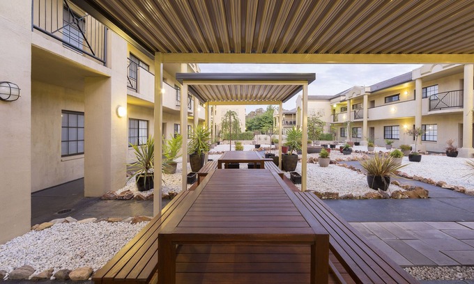 Dickson Hotel | Canberra Parklands Central