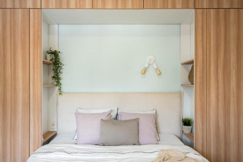 Bucharest City-Centre Apartment | Candy Land Downtown Apartment