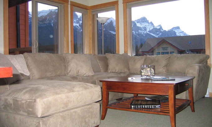 Canmore Condo | Canmore Escape In The Heart Of Canmore