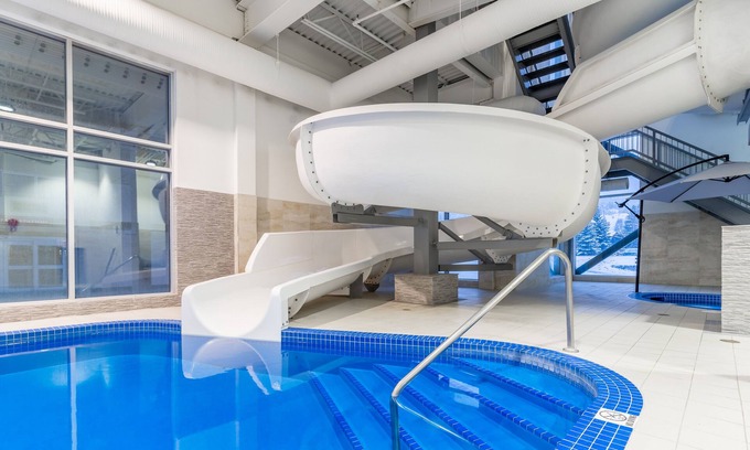Canmore Hotel | Canmore Inn & Suites