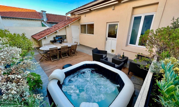 La Bocca House | Cannes, 500m from the sea, rare house with Jacuzzi
