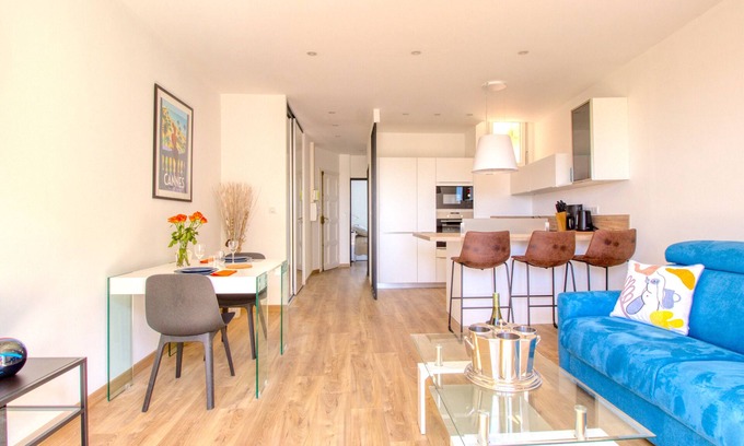 Cannes Apartment | Cannes Croisette - 4 Personnes - Vue mer