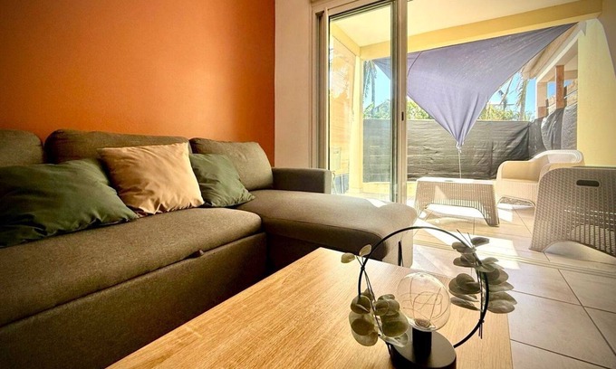 Saint-Andre Apartment | Cannes et Cimes, Spacious T3 with AC & Terrace