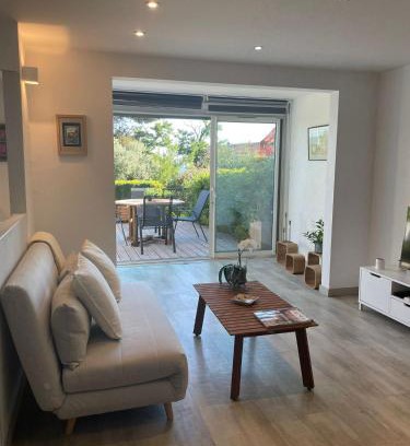 Cannes La Bocca Apartment | Cannes