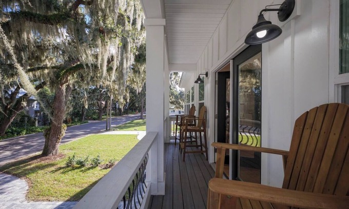 St. Augustine House | Canopy Oaks on Magnolia Avenue!