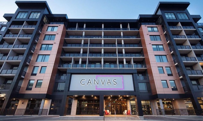 Moncton Hotel | Canvas Moncton, Tapestry Collection By Hilton