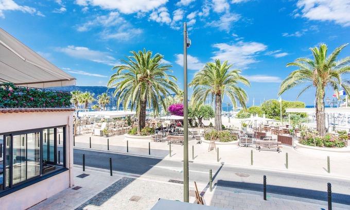 Saint-Jean-Cap-Ferrat Apartment | CAP FERRAT VIEW II AP4296 By Riviera Holiday Homes