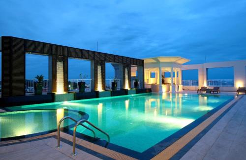 Si Racha Hotel | Cape Racha Hotel