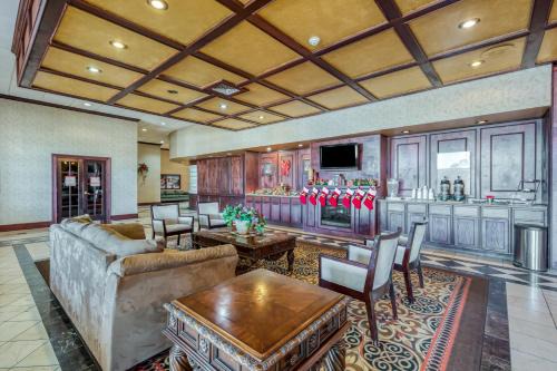 Nacogdoches Hotel | Capital O Nacogdoches - Hwy 59 & SW Stallings