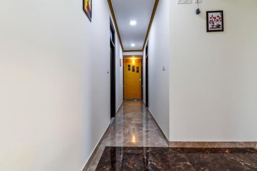 Yelahanka Hotel | Capital O SLN Residency