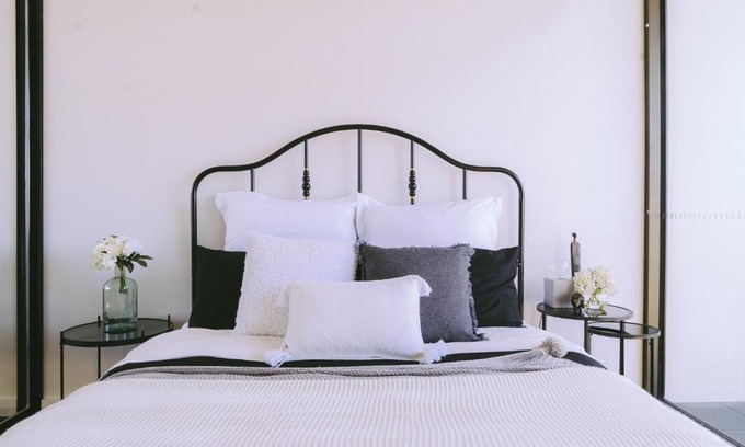 City West Apartment | Capitol Executive Apartment on London Circuit