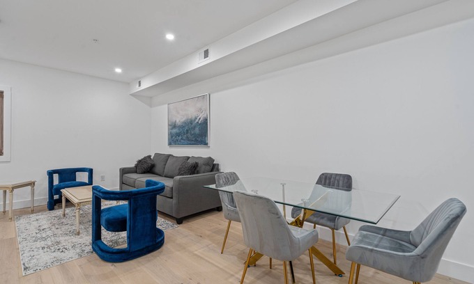 Petworth Apartment | Capitol View1 Townhouse Condo