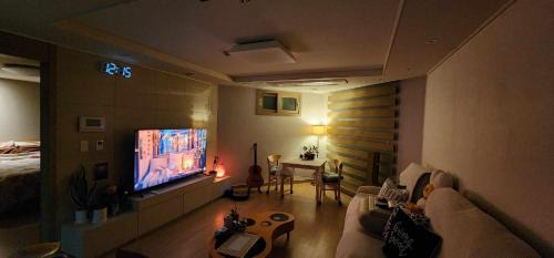 Pyeongtaek Apartment | Capitolium-Humphries Shared-House