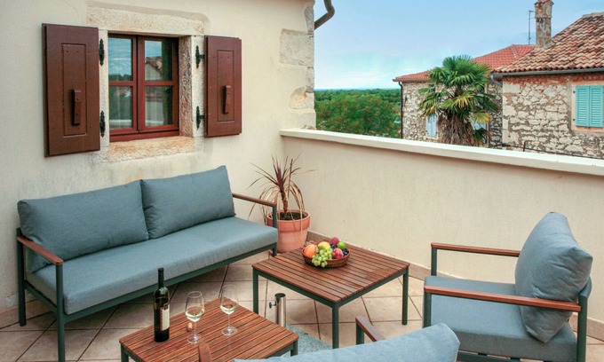 Radini Apartment | Capo Malvazija by Interhome