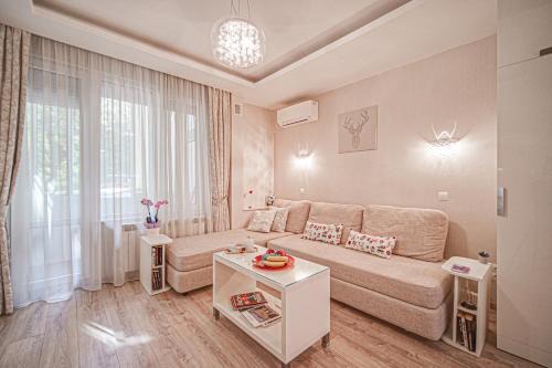 Sofia City Center Apartment | Cappuccino Dream
