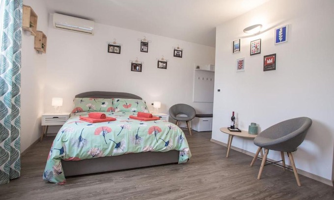 Spadici Apartment | Caprice Studio Apartment