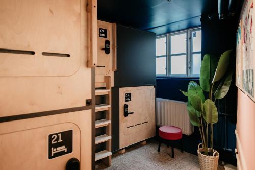 København V Hostel | Capsule Hotel - Copenhagen