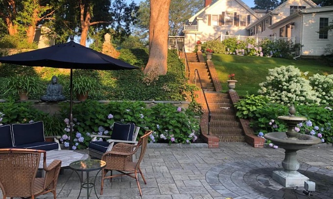 Centerville Bed & Breakfast | Capt David Kelley House