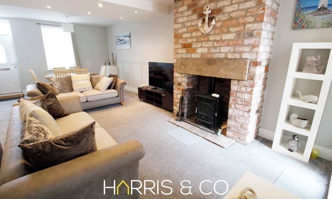 Fleetwood House | Captain's Cove Summar