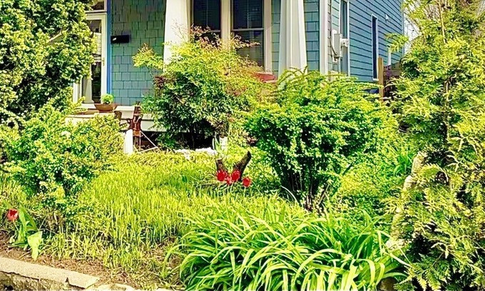 Annapolis House | Captain's Quarters - Eastport!