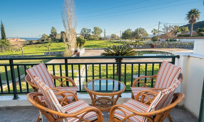 Kateleios Apartment | Captain's Villas
