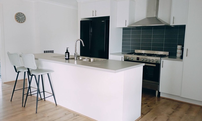 Paynesville House | Captains Edge