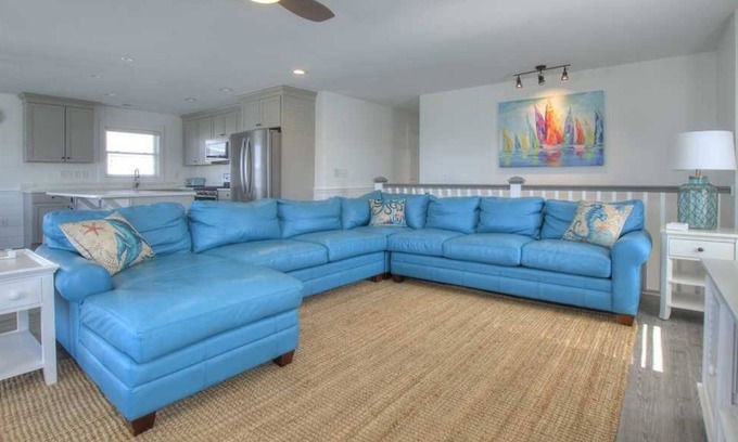 Atlantic Beach House | Captains Quarters
