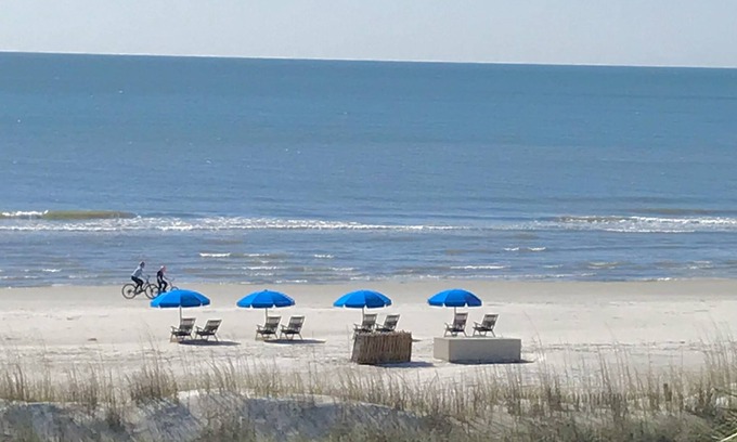 Palmetto Dunes Villa | Captain’s Walk 413, Beautiful View , Renovated, Oceanfront Palmetto Dunes Resort
