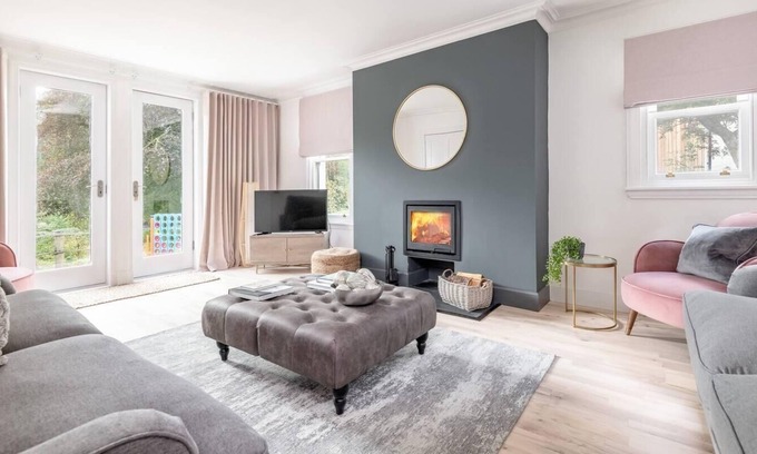 Killin House | Captivating 4-Bed House in Killin