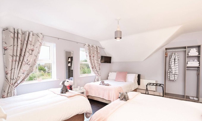 Trim Bed & Breakfast | Caravogue House Bed & Breakfast